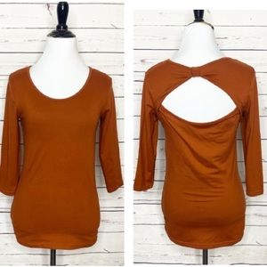 Rust Orange 3/4 Sleeve Top Cut Out Back Size Small